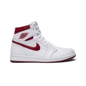 Air Jordan 1 Retro High OG 'Metallic Red' in MENS 7 / WOMENS 8.5